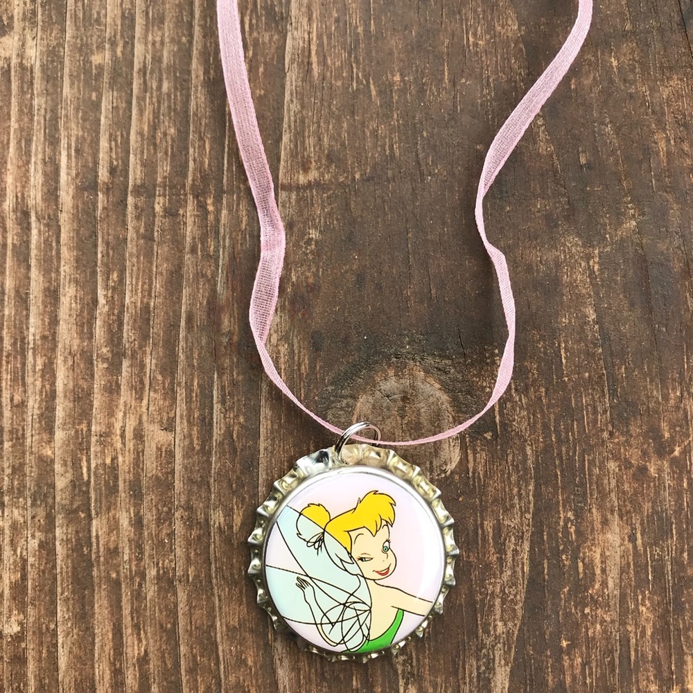HP 🎉 Tinkerbell Bottle Cap Necklace
